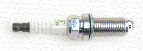 свеча зажигания 1711043900