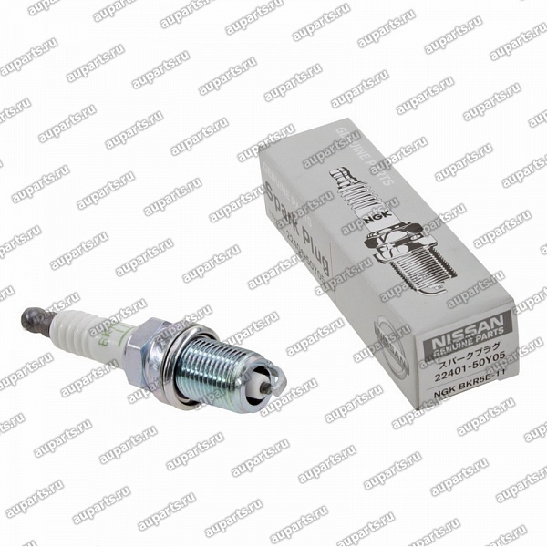 свеча зажигания 22401-50Y05
